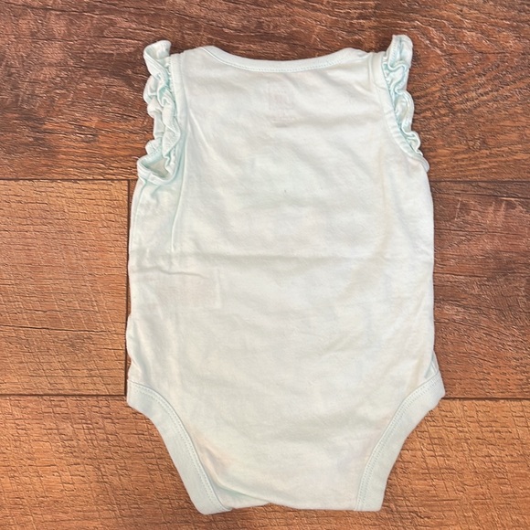 Baby Gap girl bodysuit - Picture 4 of 4